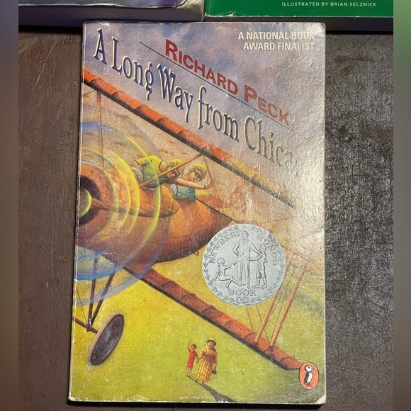 Teen young adult books - Picture 3 of 7